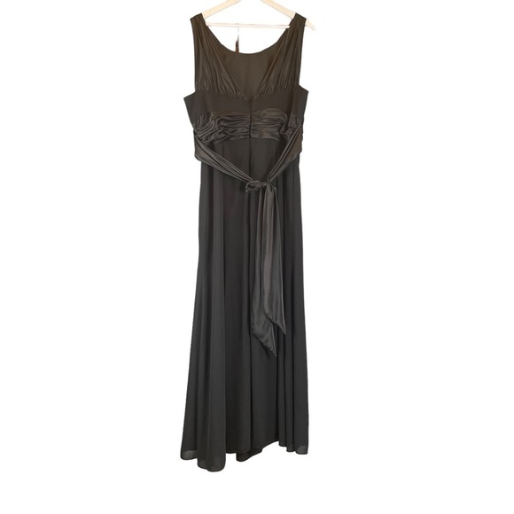 Chiffon Charmeuse Formal Halter Gown F12732 Bride's Maid Dress Black Size 20 - Picture 3 of 7